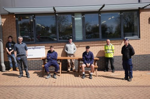 Learners with Unison Bench