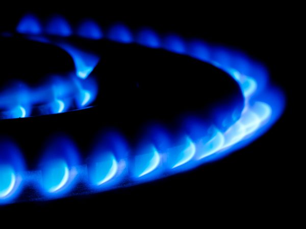 BPEC Foundation Gas Training Gas rings on stove.