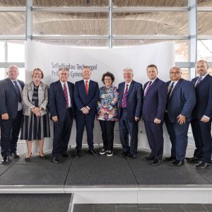 Group photo in Senedd.